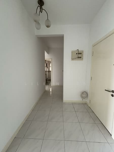 Seri Maya Condominium untuk Untuk Disewa - RM 2,500 /bulan, Apr 2026 - Entrance - PropertyGuru.com.my