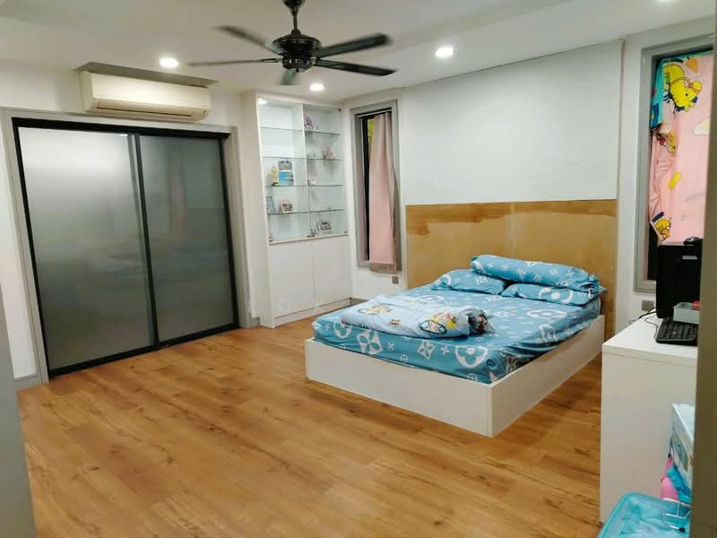 2.5-storey Terraced House for Sale in TAMAN PUCHONG UTAMA (Puchong) - Lok Teh - Bedroom - PropertyGuru.com.my