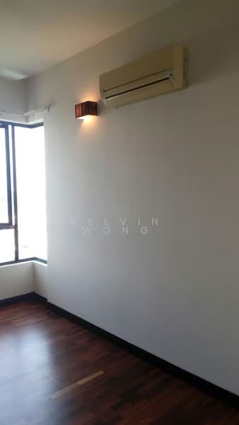 For Rent - Nadia Parkfront