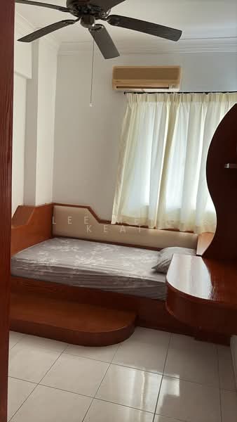 Gold Coast Resort Condominium untuk Untuk Disewa - RM 2,100 /bulan, Apr 2026 - Bedroom - PropertyGuru.com.my