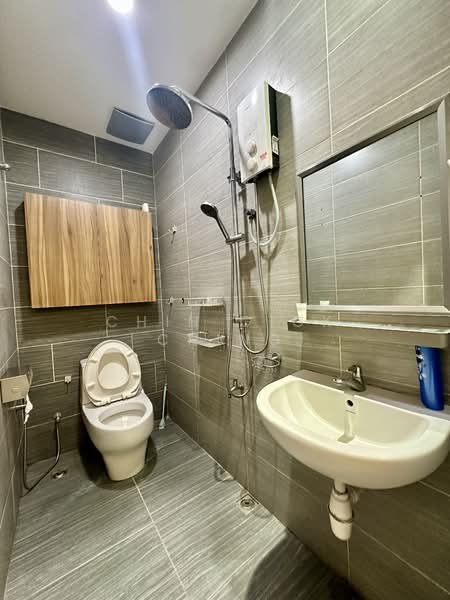 1-storey Terraced House for Sale in Penampang (Sabah) - Chin Giok Ching - Bathroom - PropertyGuru.com.my