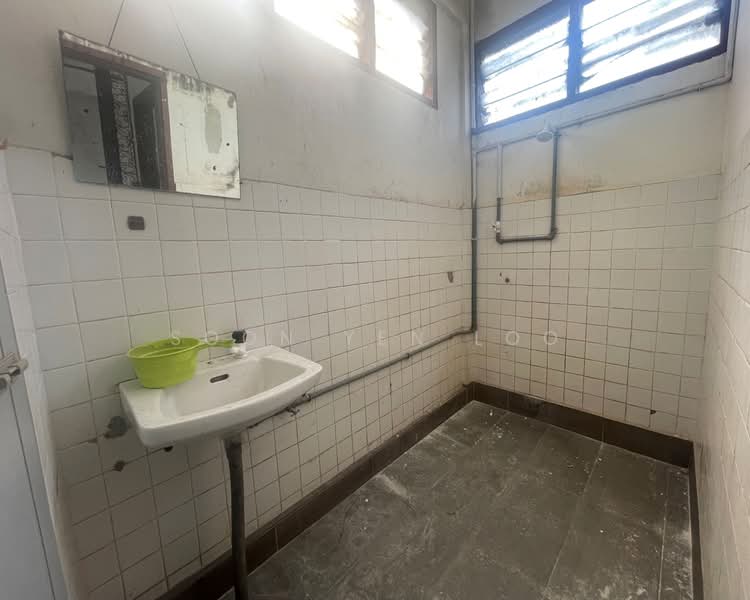 Office for Rent in Kuantan (Pahang) - Soon Yen Loo - Bathroom - PropertyGuru.com.my