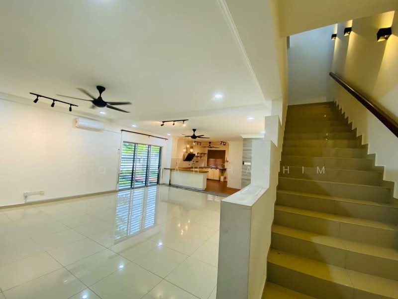 2-storey Terraced House for Rent in Taman Bangi (Kajang) - Ruqayyah Hashim - Living Room - PropertyGuru.com.my