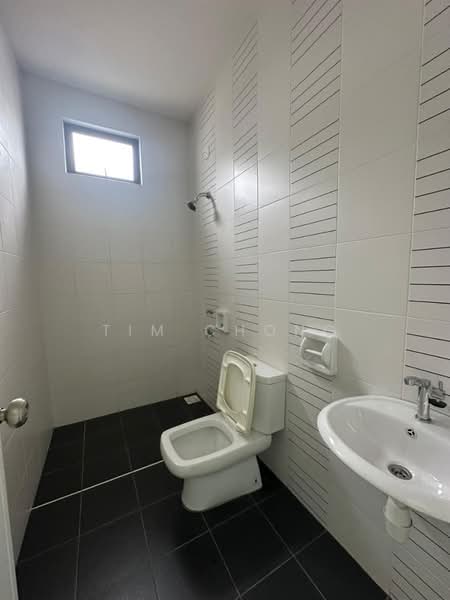Link Bungalow for Sale in Bukit Indah (Iskandar Puteri (Nusajaya)) - Tim Chong - Bathroom - PropertyGuru.com.my
