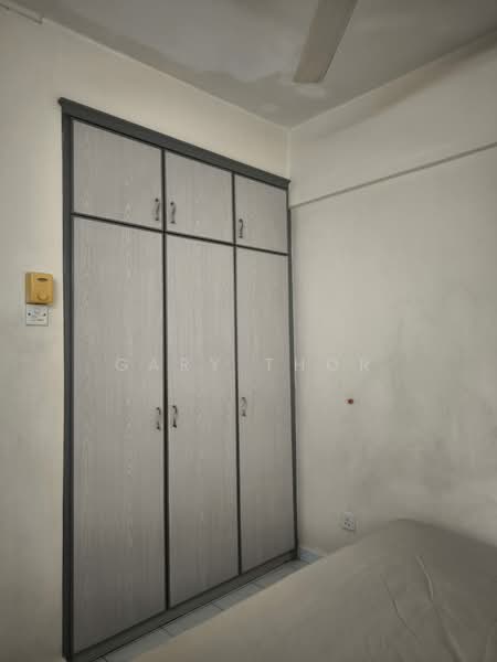 Kondominium untuk Disewa di Azuria Condominium - Gary Thor - Bedroom - PropertyGuru.com.my