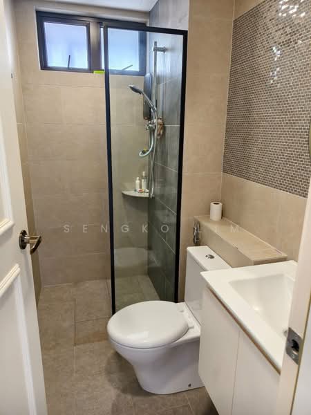 Kondominium untuk Dijual di Forest Hill - Sengko Lim - Bathroom - PropertyGuru.com.my