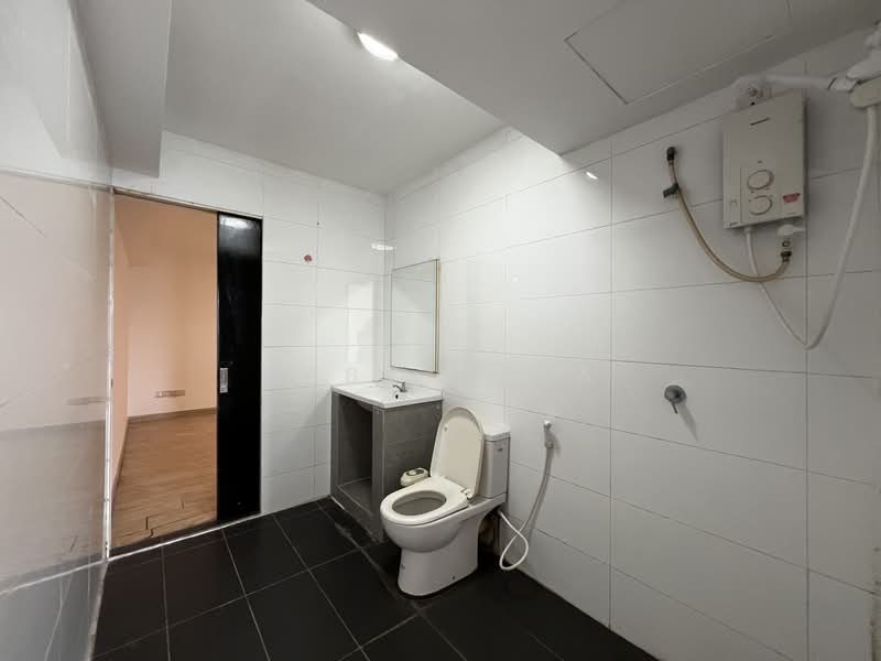 Service Residence for Rent at Halo Sunday @ Empire City - Abby Chia - Bathroom - PropertyGuru.com.my