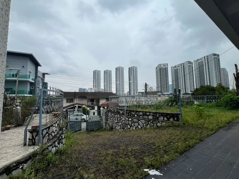 Bungalow for Sale in Taman Danau Desa (Taman Desa) - Eric Liew - Exterior - PropertyGuru.com.my