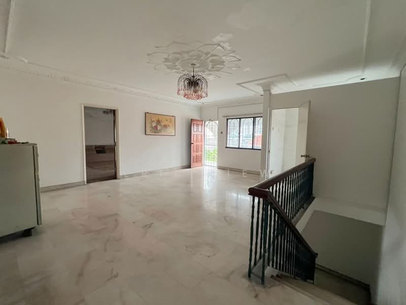 Bungalow for Sale in Taman Danau Desa (Taman Desa) - Eric Liew - Living Room - PropertyGuru.com.my