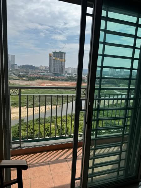 OUG Parklane untuk Untuk Disewa - RM 1,850 /bulan, Apr 2026 - Balcony - PropertyGuru.com.my