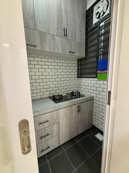 Seri Topaz untuk Untuk Disewa - RM 2,450 /bulan, Apr 2026 - Kitchen - PropertyGuru.com.my