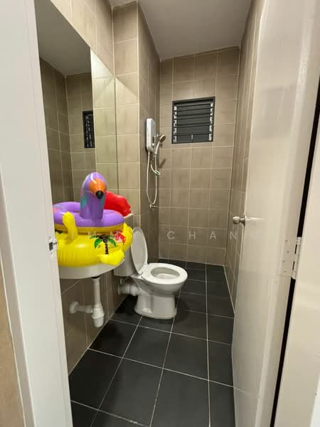 Seri Topaz untuk Untuk Disewa - RM 2,450 /bulan, Apr 2026 - Bathroom - PropertyGuru.com.my