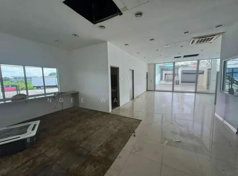 Factory for Sale in Taman Merdeka Permai (Batu Berendam) - Ngee Wang Tan - Interior - PropertyGuru.com.my