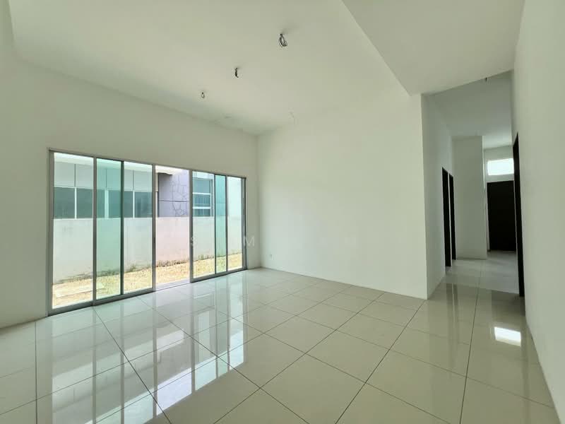 Semi-Detached House for Sale in Ipoh (Perak) - Sam Lam - Living Room - PropertyGuru.com.my