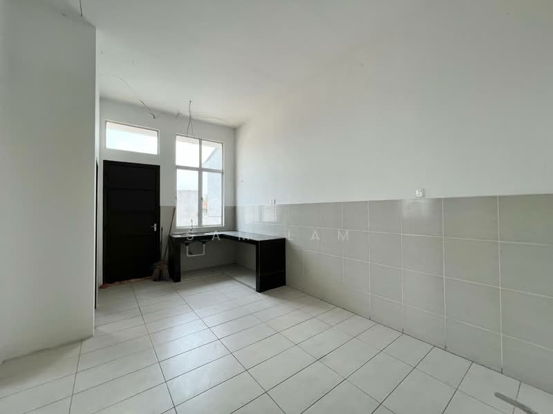 Semi-Detached House for Sale in Ipoh (Perak) - Sam Lam - Kitchen - PropertyGuru.com.my
