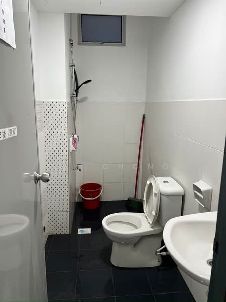 Kedai untuk Dijual di Taman Eco Cascadia (Tebrau) - Tim Chong - Bathroom - PropertyGuru.com.my