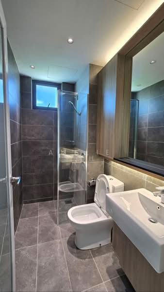Suasana @ Utropolis untuk Untuk Dijual - RM 750,000, Apr 2026 - Bathroom - PropertyGuru.com.my