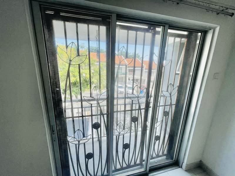 Rumah Teres untuk Disewa di Aman Putri (Sungai Buloh) - Erin Yusof - PropertyGuru.com.my