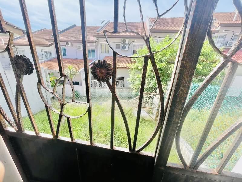 Rumah Teres untuk Disewa di Aman Putri (Sungai Buloh) - Erin Yusof - PropertyGuru.com.my