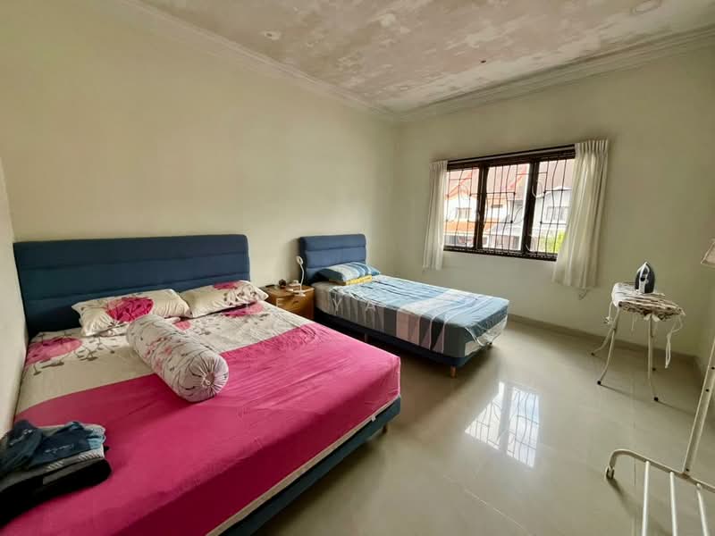 2-storey Terraced House for Sale in Taman Mount Austin (Tebrau) - Le Yang - Bedroom - PropertyGuru.com.my