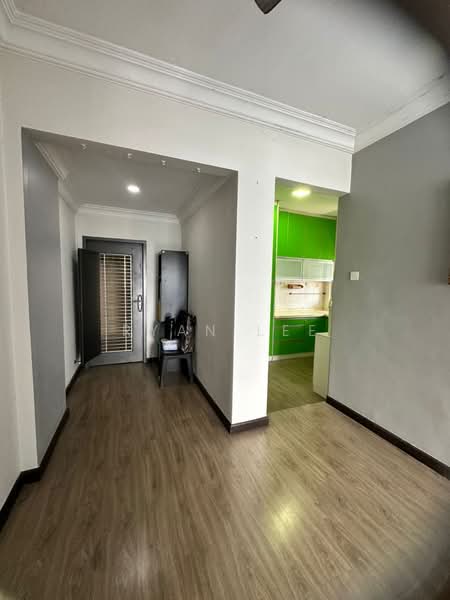 Apartment for Sale at Suria Kipark Damansara - Ryan Lee - Kitchen - PropertyGuru.com.my