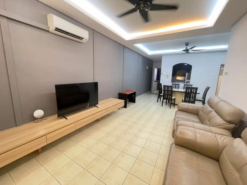 Prima Regency untuk Untuk Disewa - RM 1,800 /bulan, Apr 2026 - Living Room - PropertyGuru.com.my