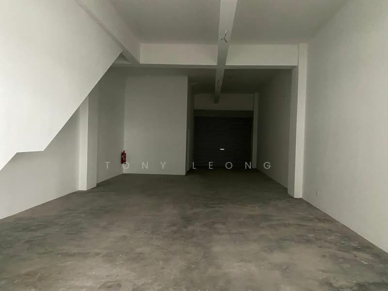 Shop for Rent in Sungai Besi (Kuala Lumpur) - Tony Leong - Interior - PropertyGuru.com.my