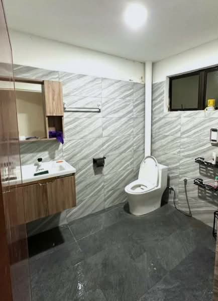 1-storey Terraced House for Sale in Taman Sri Skudai (Skudai) - Janlly Jong - Bathroom - PropertyGuru.com.my