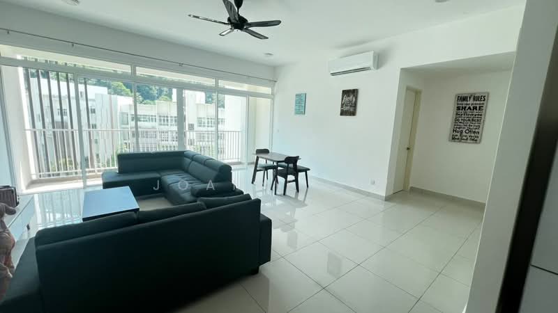Ferringhi Residence 2 untuk Untuk Disewa - RM 2,400 /bulan, Apr 2026 - Living Room - PropertyGuru.com.my