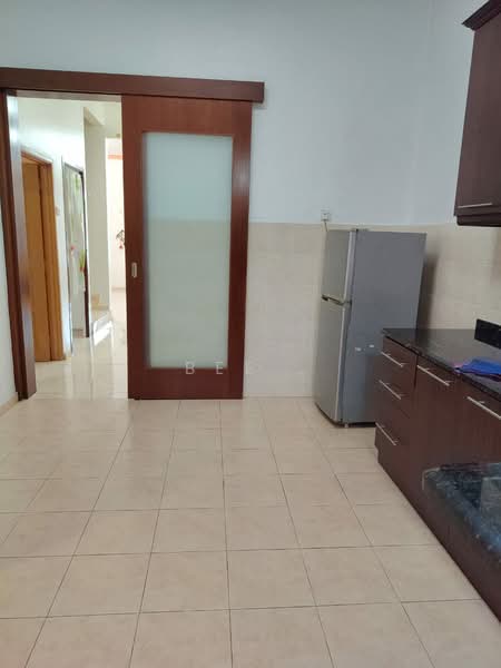 2-storey Terraced House for Sale in Taman Sinn (Melaka City) - Bee . - Kitchen - PropertyGuru.com.my