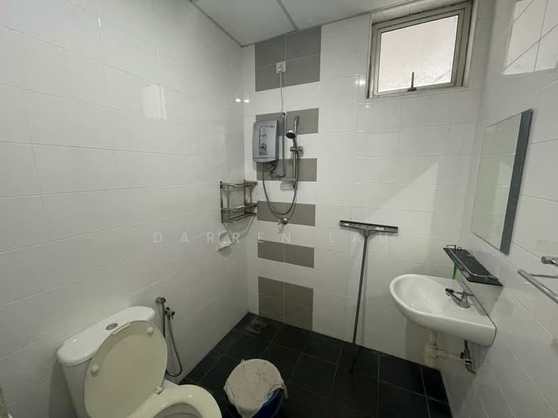 Condominium for Sale at Boulevard Condominium (BLVD) - Darren Lau - Bathroom - PropertyGuru.com.my