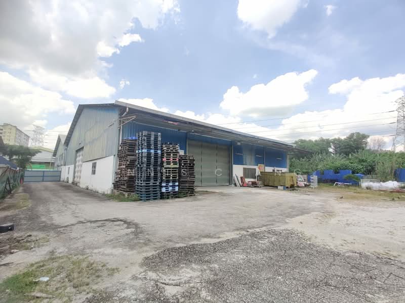 Detached Factory for Sale in Kawasan Perindustrian Balakong (Balakong) - Dennis Chang - Exterior - PropertyGuru.com.my