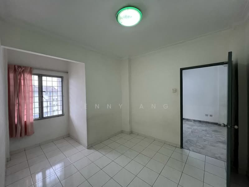 Apartment for Rent at Teratai Mewah Apartment Block 15,17,19,21 - Penny Ang - Interior - PropertyGuru.com.my