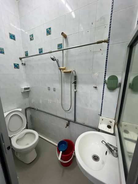 Apartment for Rent at Teratai Mewah Apartment Block 15,17,19,21 - Penny Ang - Bathroom - PropertyGuru.com.my
