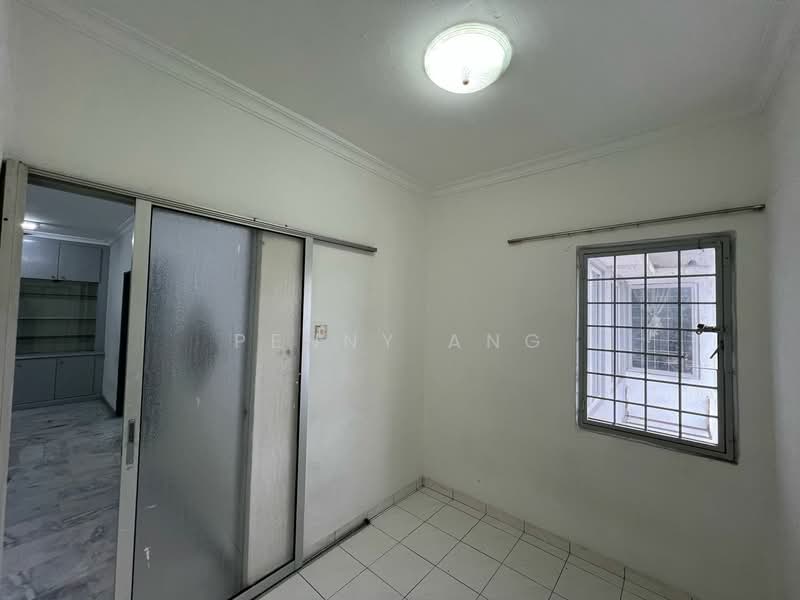 Apartment for Rent at Teratai Mewah Apartment Block 15,17,19,21 - Penny Ang - Interior - PropertyGuru.com.my