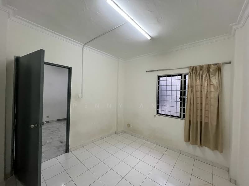 Apartment for Rent at Teratai Mewah Apartment Block 15,17,19,21 - Penny Ang - Interior - PropertyGuru.com.my