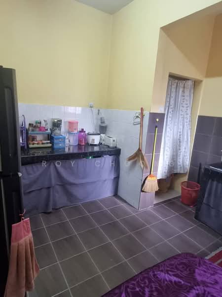Pangsapuri untuk Dijual di Orchid @ Anggerik - Roy Choong - Kitchen - PropertyGuru.com.my