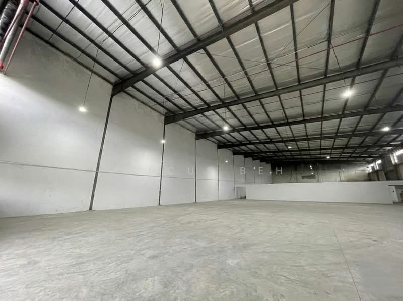 Warehouse for Rent in Seksyen 27 (Shah Alam) - Marcus Beh - Interior - PropertyGuru.com.my