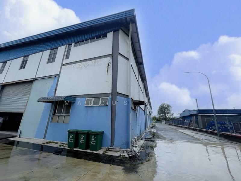 Warehouse for Rent in Seksyen 27 (Shah Alam) - Marcus Beh - Exterior - PropertyGuru.com.my