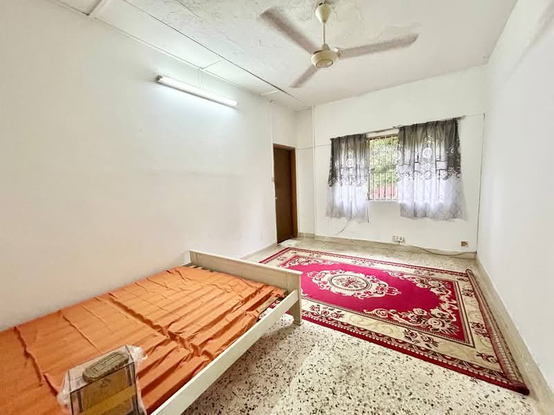 Semi-Detached House for Sale in Taman Setapak (Setapak) - Nurul Izza - Bedroom - PropertyGuru.com.my