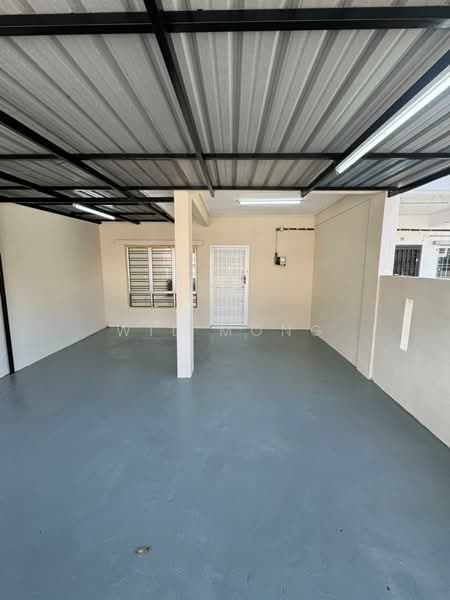 2-storey Terraced House for Sale in Taman Pasir Putih (Pasir Gudang) - Wil Mong - Car Park - PropertyGuru.com.my