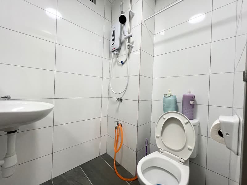 Traders Garden @ Cheras Selatan untuk Untuk Disewa - RM 1,700 /bulan, Apr 2026 - Bathroom - PropertyGuru.com.my
