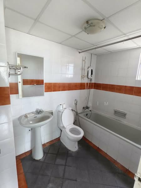 Condominium for Sale at Likas Square - Sengko Lim - Bathroom - PropertyGuru.com.my