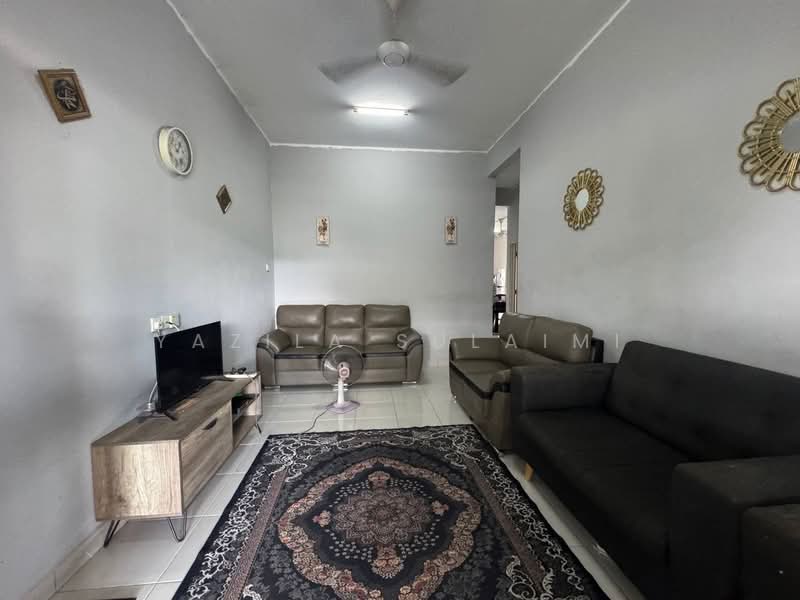 1-storey Terraced House for Sale in Kampung Lombong (Shah Alam) - Yazila Sulaimi - PropertyGuru.com.my