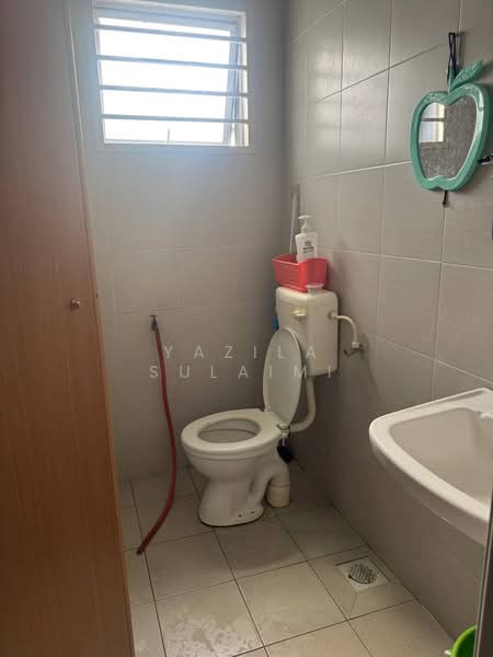 1-storey Terraced House for Sale in Kampung Lombong (Shah Alam) - Yazila Sulaimi - PropertyGuru.com.my