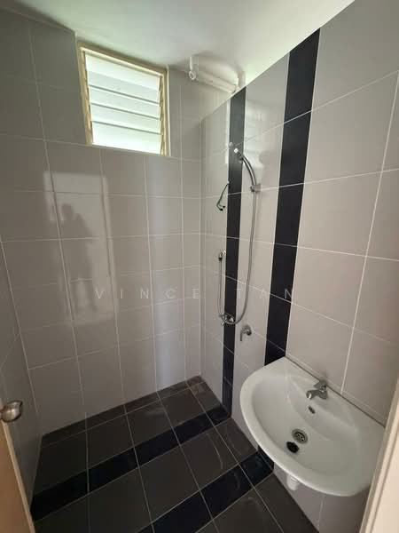 Apartment for Sale at Idaman Selasih - Vince Tan - Bathroom - PropertyGuru.com.my