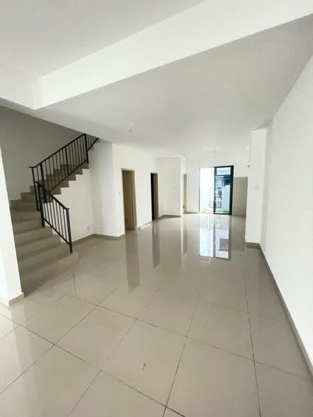 2-storey Terraced House for Rent in Johor Bahru (Johor) - Genki Yap - Living Room - PropertyGuru.com.my