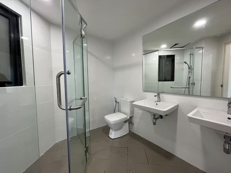 Service Residence for Sale at Parc 3 - Sky Choo - Bathroom - PropertyGuru.com.my