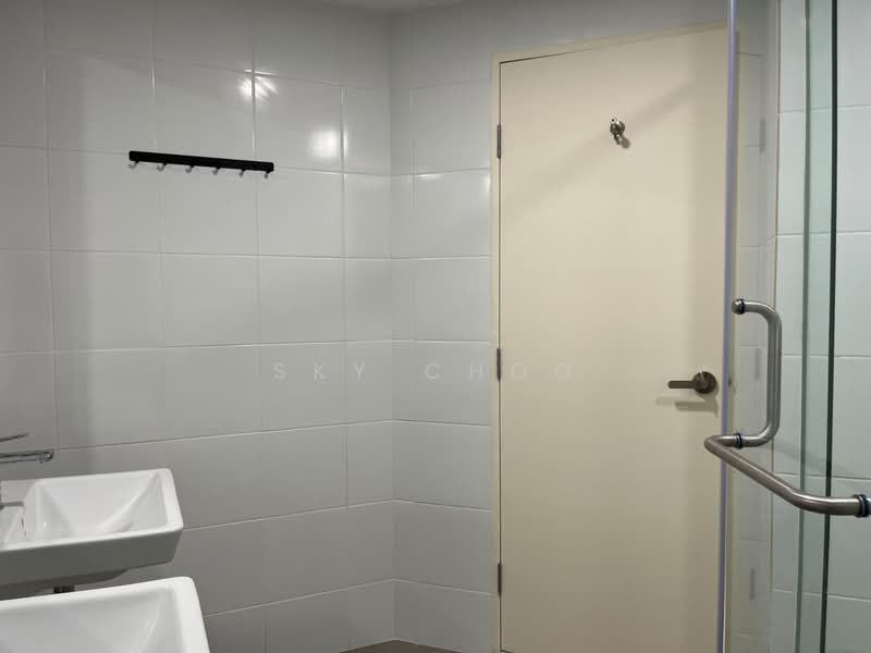 Service Residence for Sale at Parc 3 - Sky Choo - Bathroom - PropertyGuru.com.my