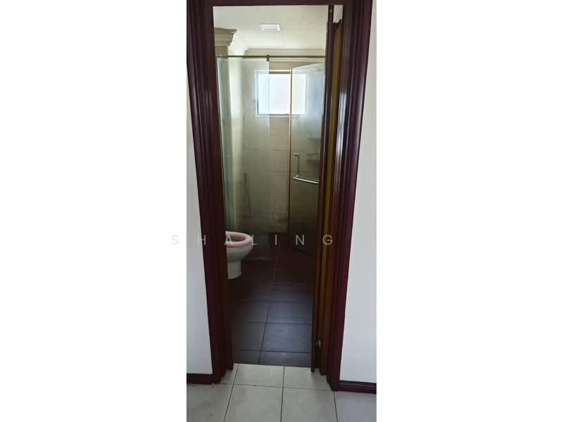 Condominium for Sale at Forest Green - Shaling . - Bathroom - PropertyGuru.com.my